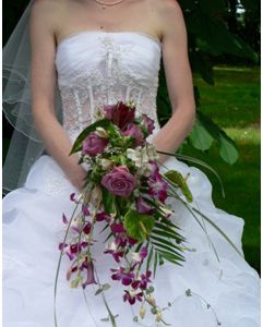 Bouquet de mariés retombant Montargis