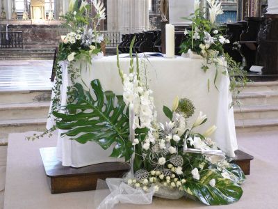 fleuriste pour Eglise Ferrières-en-Gâtinais