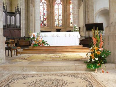 fleuriste pour Eglise Ferrières-en-Gâtinais